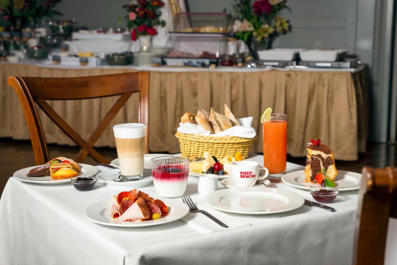 Karolyi Kastely Hotel & Restaurant Fehérvárcsurgó Εξωτερικό φωτογραφία