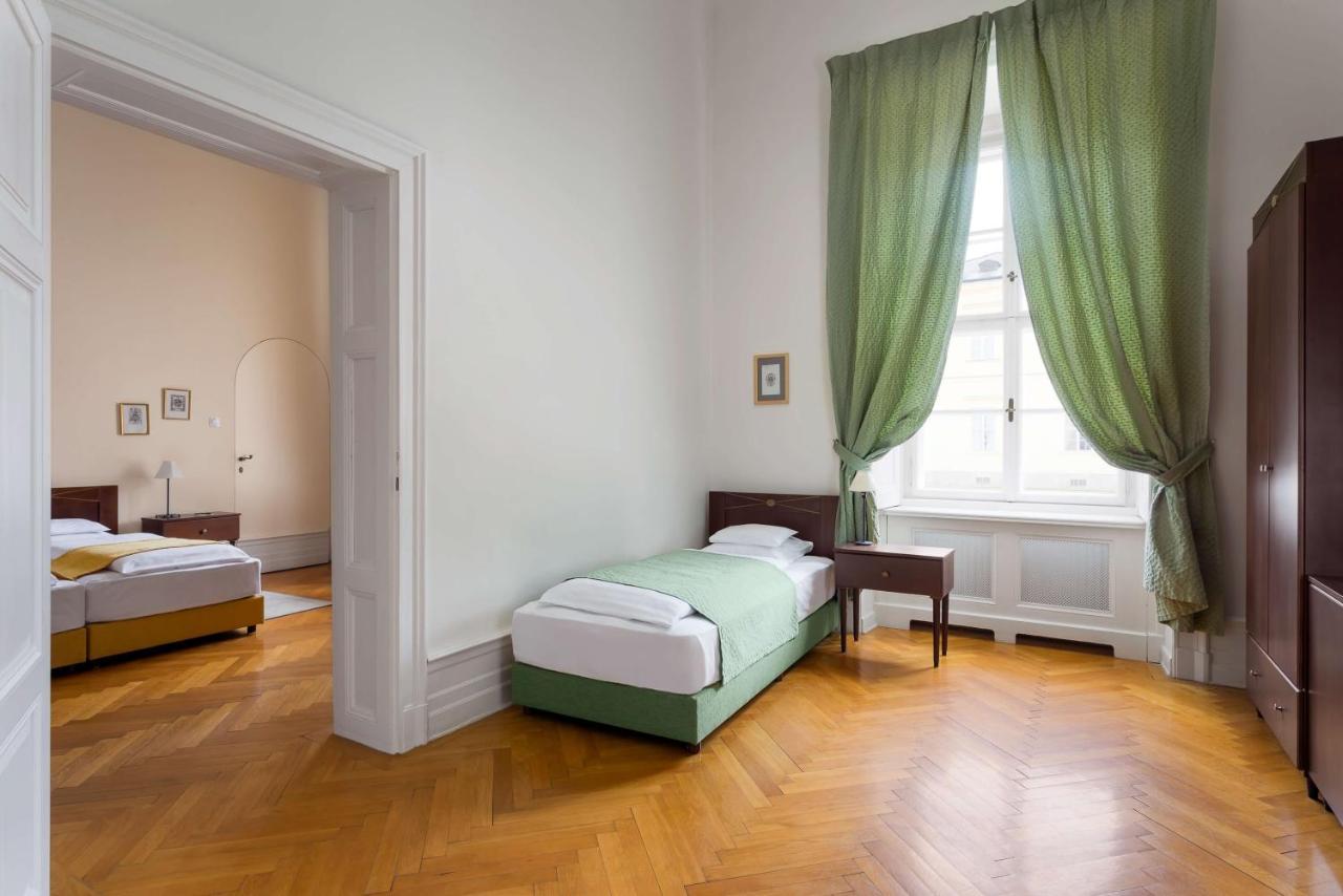 Karolyi Kastely Hotel & Restaurant Fehérvárcsurgó Εξωτερικό φωτογραφία